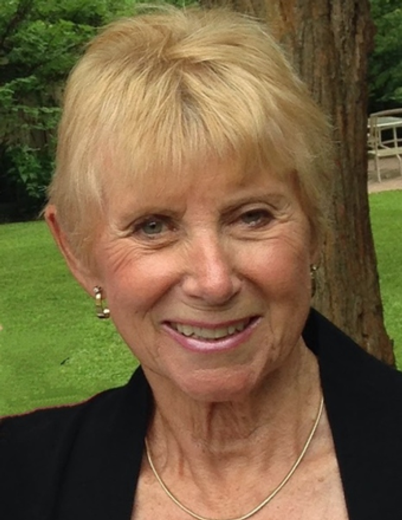 Truusje Schell Profile Photo