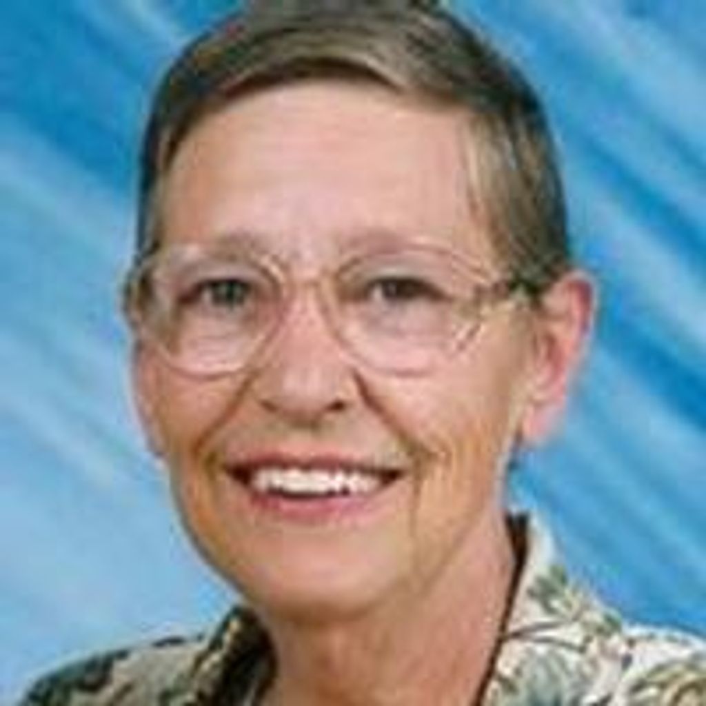Della Brilz Profile Photo