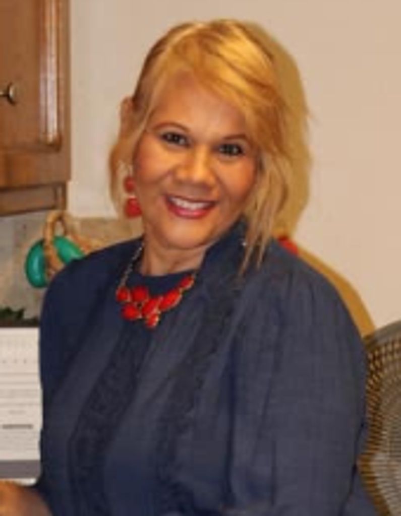 Yolanda Jean (Zapata)  Rosas-Ramirez
