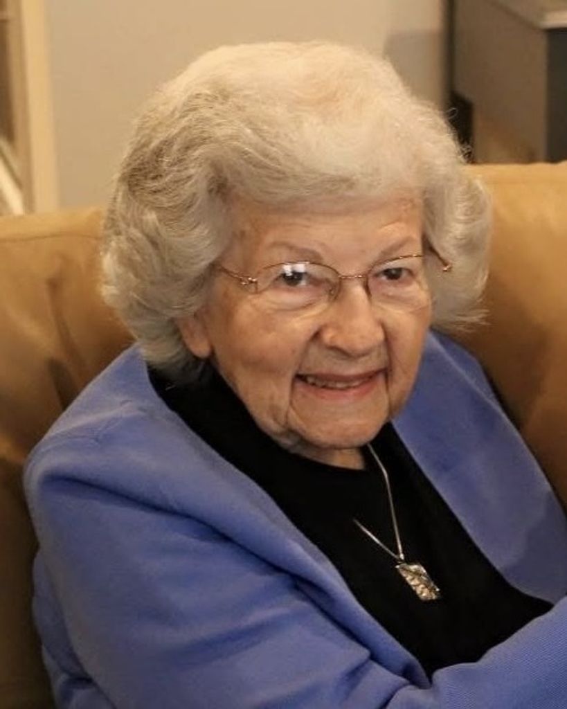 Evelyn "Dolly" Toff Profile Photo