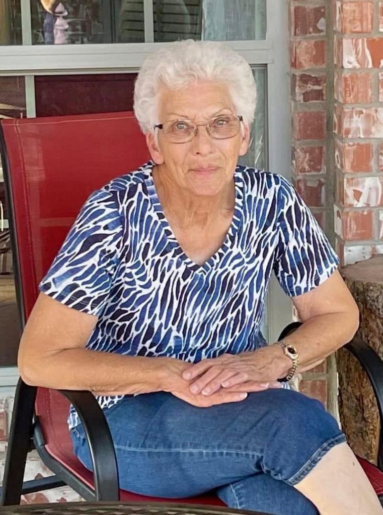 Linda Lou Kear Profile Photo