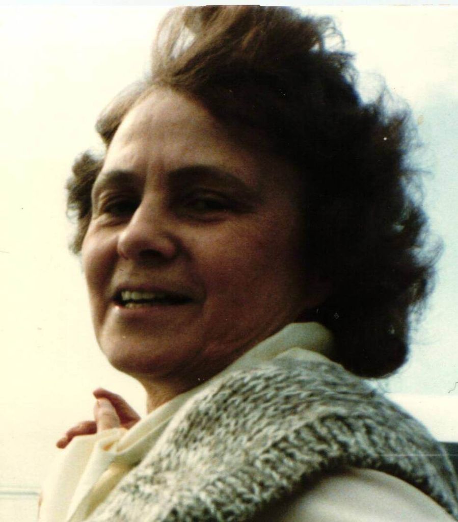 Lucille E. (Sweers) Dewaard Profile Photo