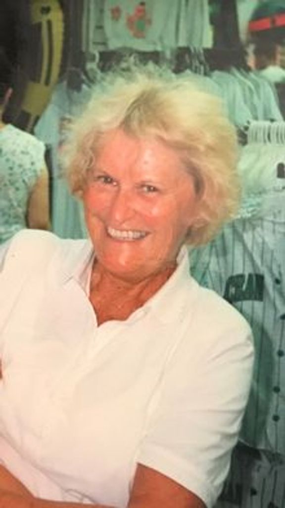 Barbara  Gibson (Wright)  Knight Profile Photo