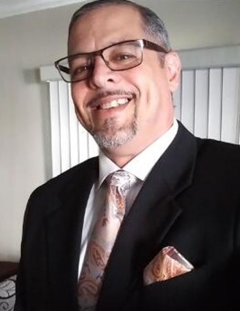 Ernesto E.J. Ayala Jr. Profile Photo