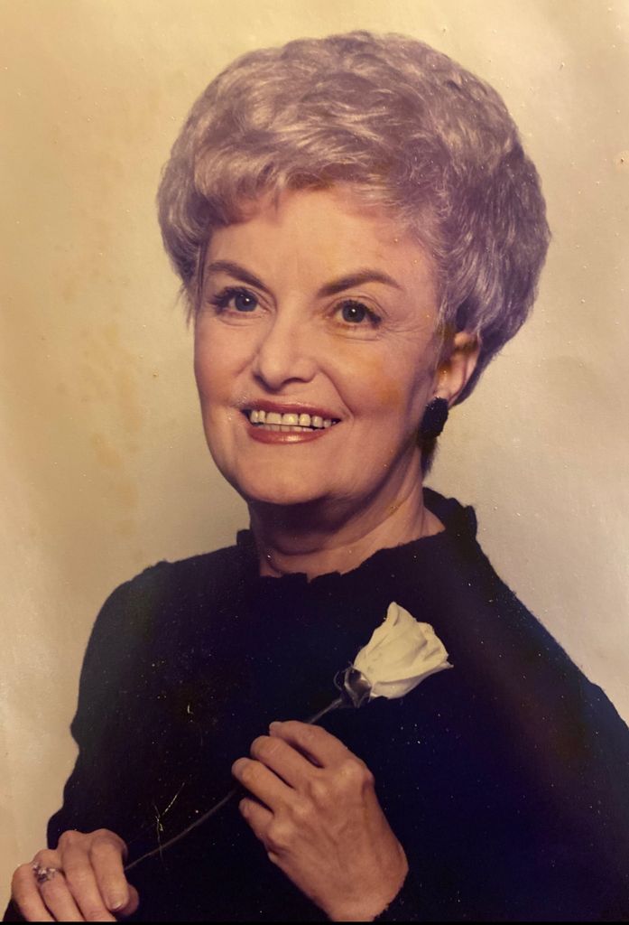 Dora Lucille Daniels Smith