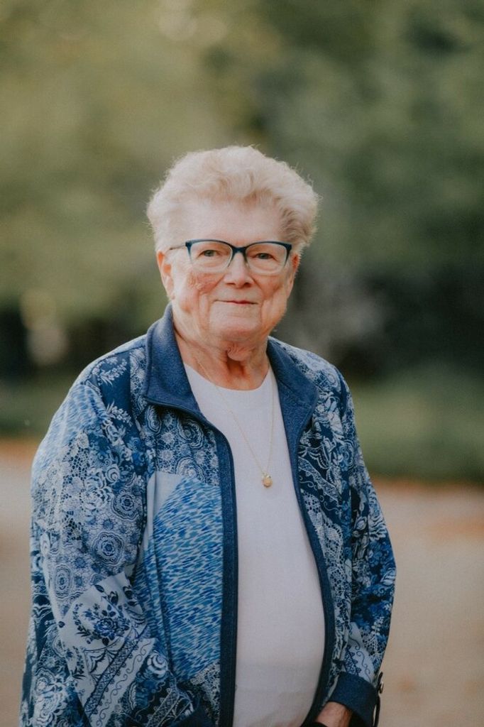 Carolyn Rose Hillestad Profile Photo