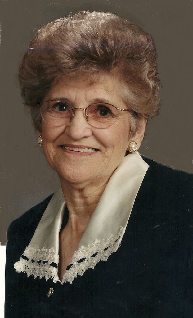 Evelyn Evans (Peterson) Profile Photo