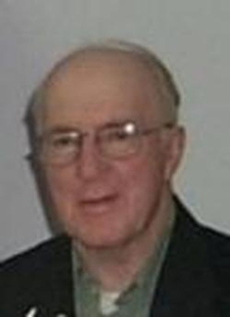 Selby Burton Profile Photo