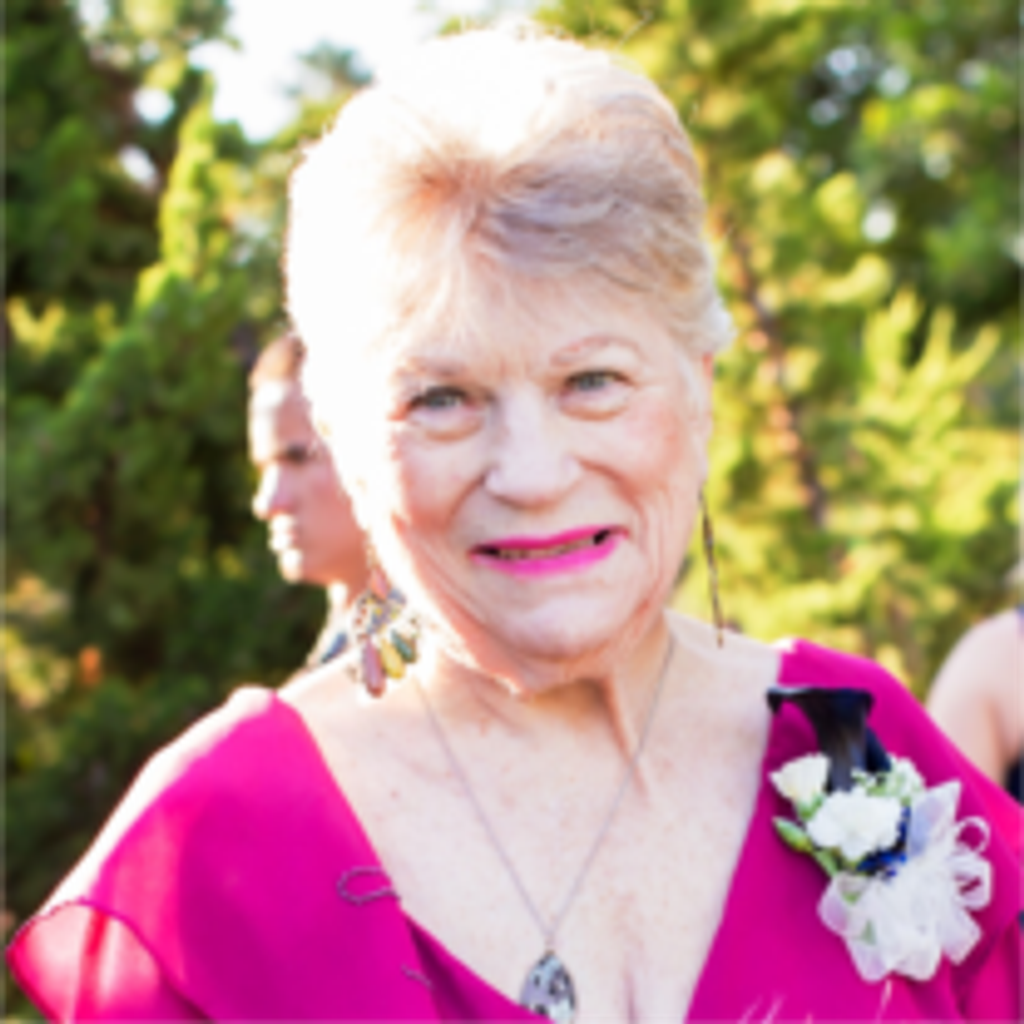 Jacqueline Allene Radoumis