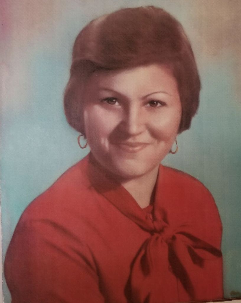 Esther Mavridis Profile Photo