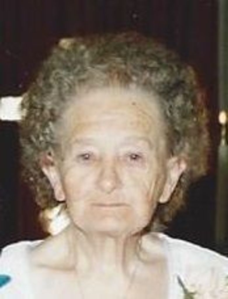 Lucia Simonds
