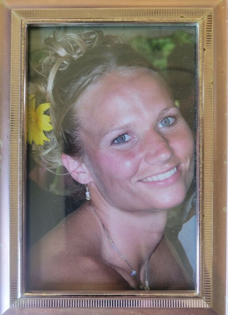 Lisa Lynn (Luedtke)  Hendershot