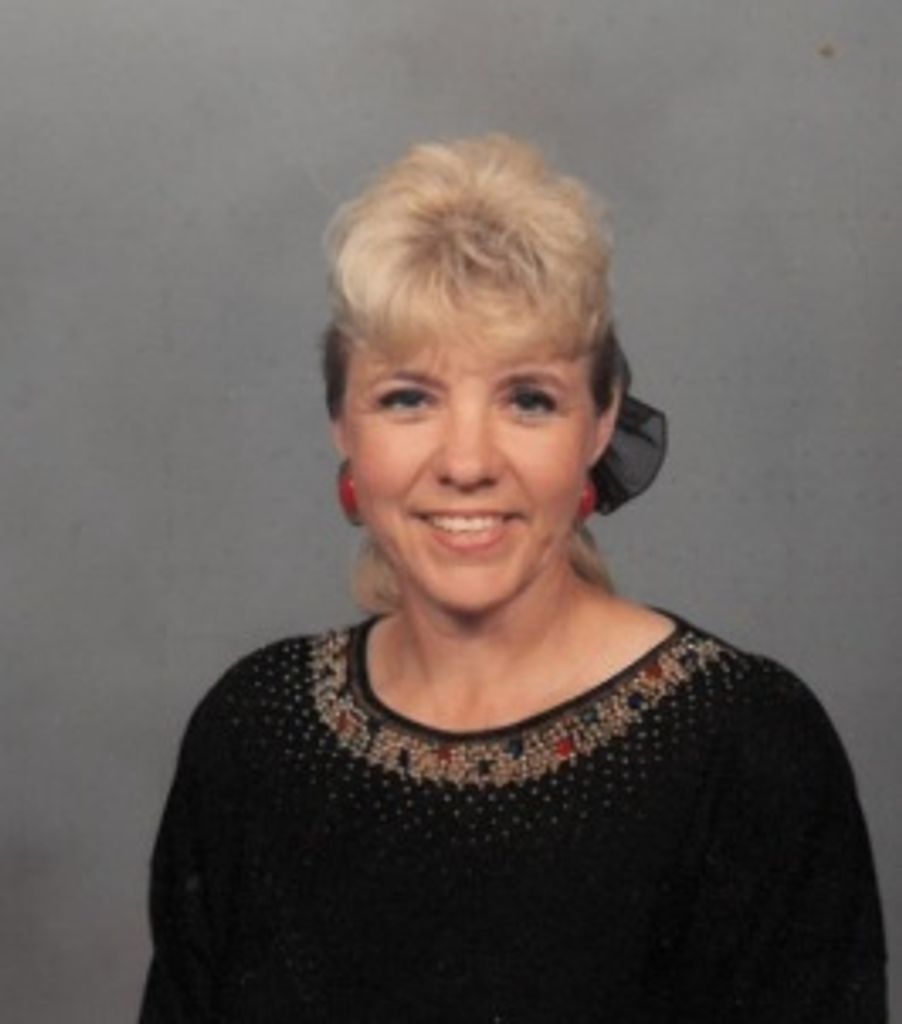 Mary Pogue Profile Photo