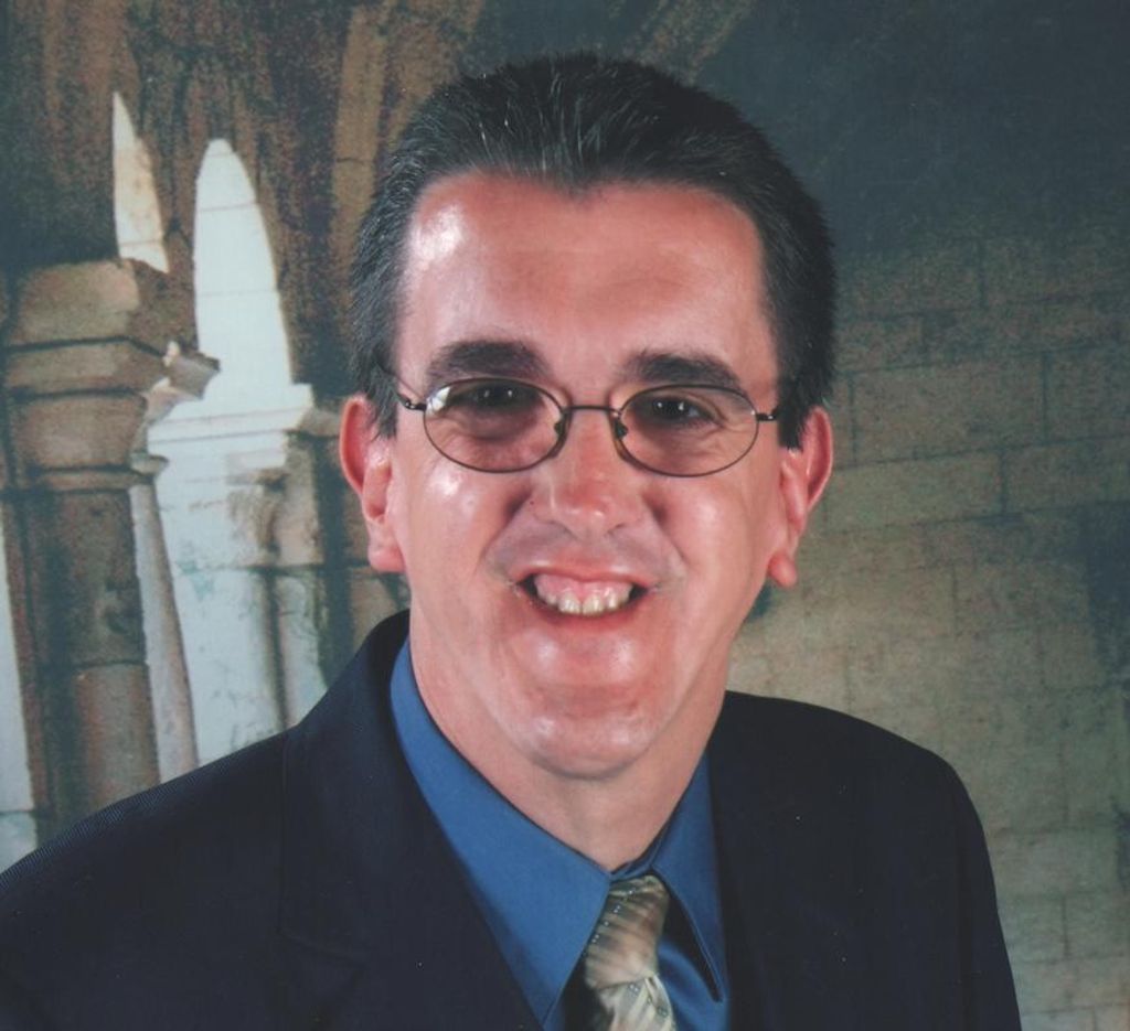 Paul G. Fernandes Profile Photo