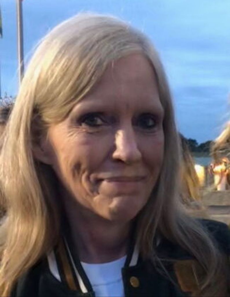 Cathy B (Walker)  Miller Profile Photo