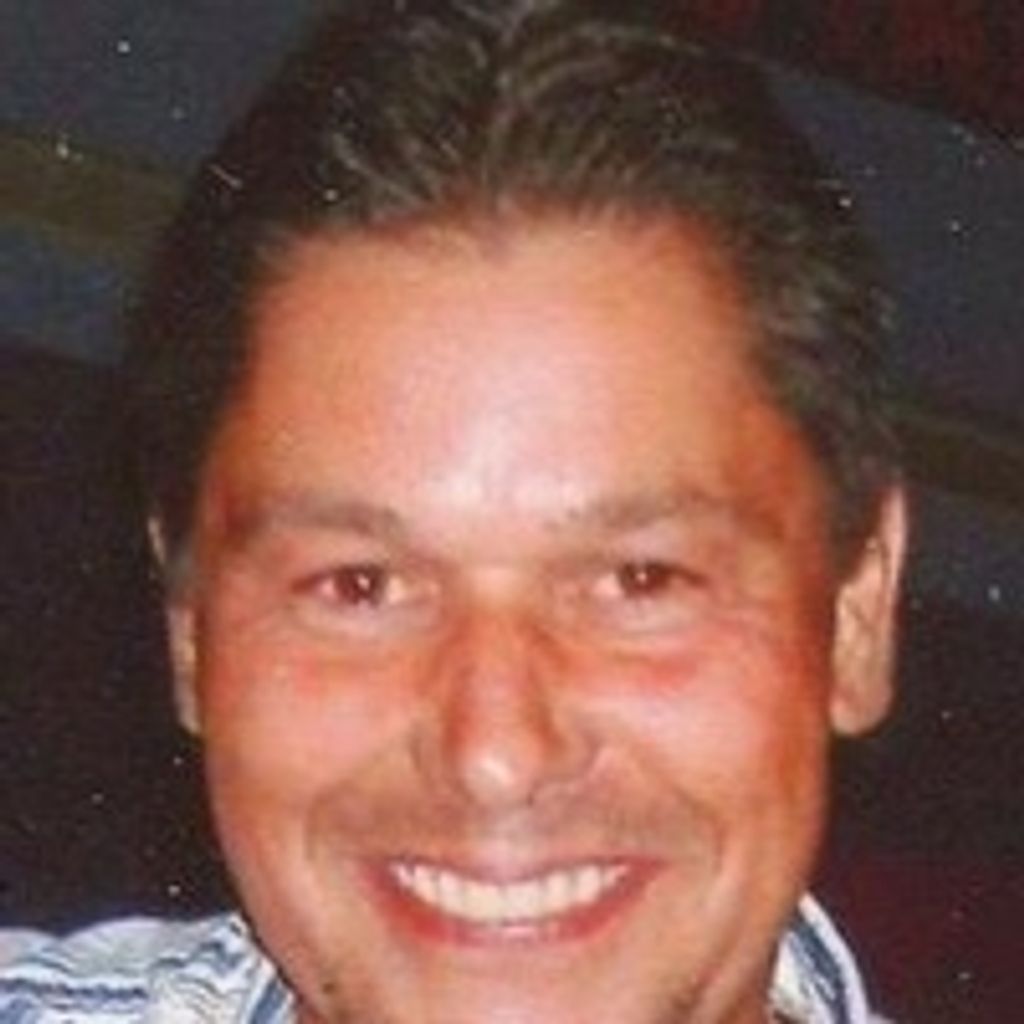 Craig  F. Andrade