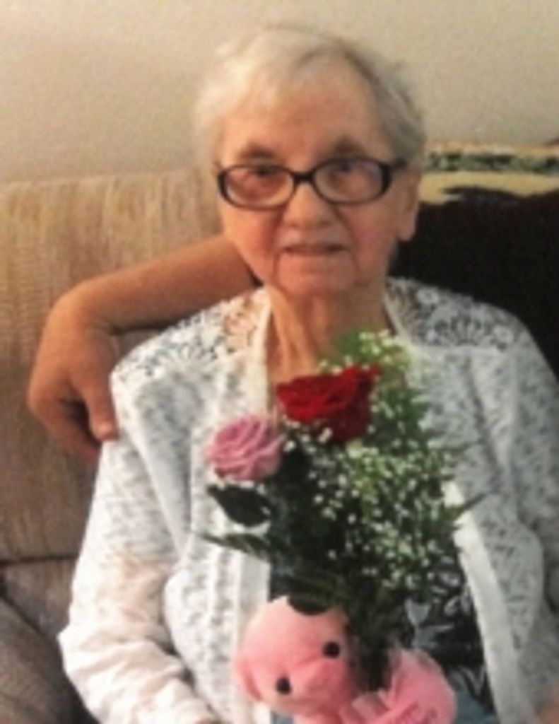 Beverly June Pettit