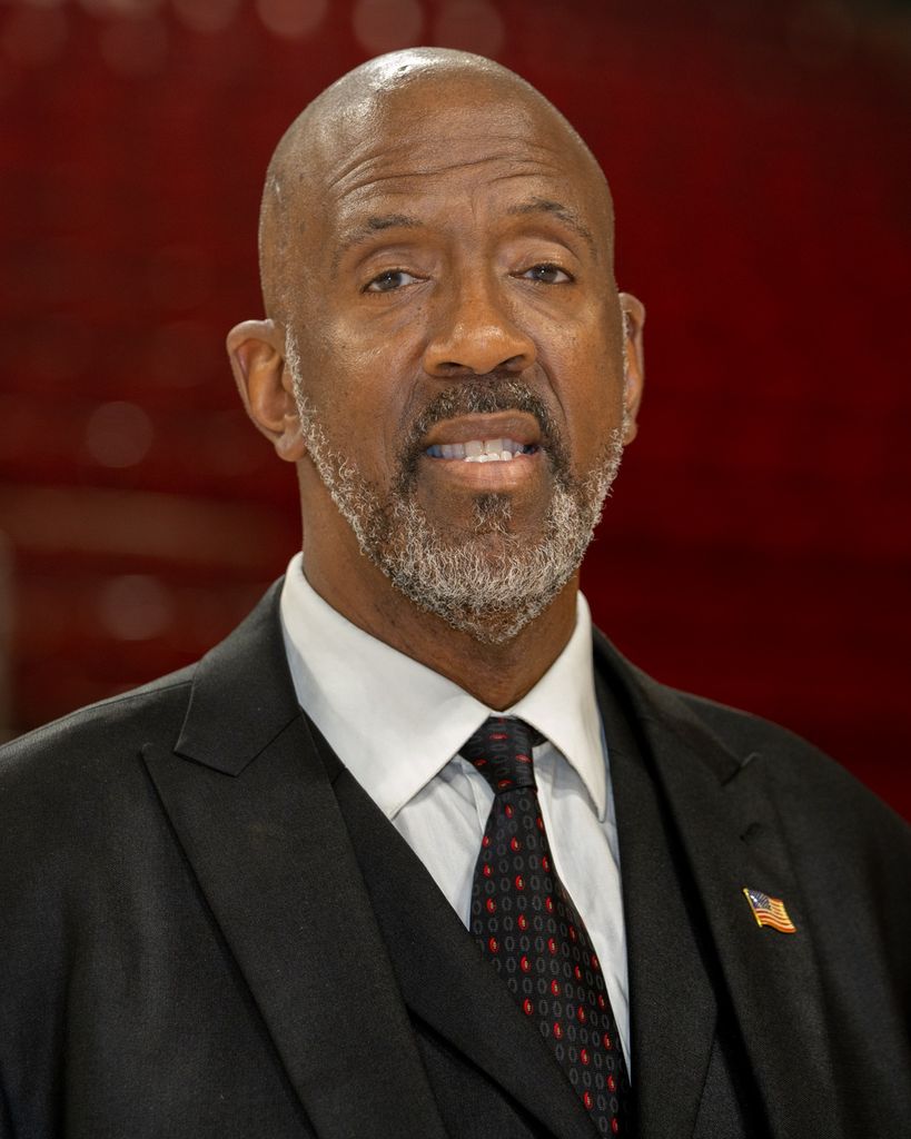 Mr. Cozell McQueen, Jr