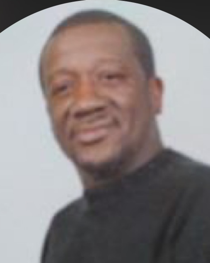 REGINALD WHITE Profile Photo