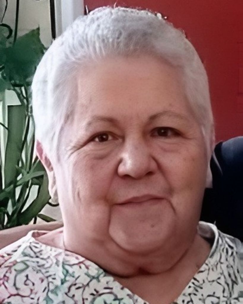 Angela Santiago Profile Photo