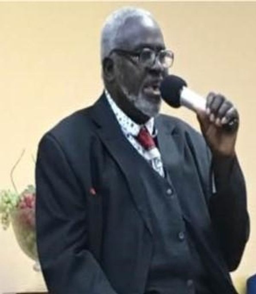 Charley Davis Profile Photo