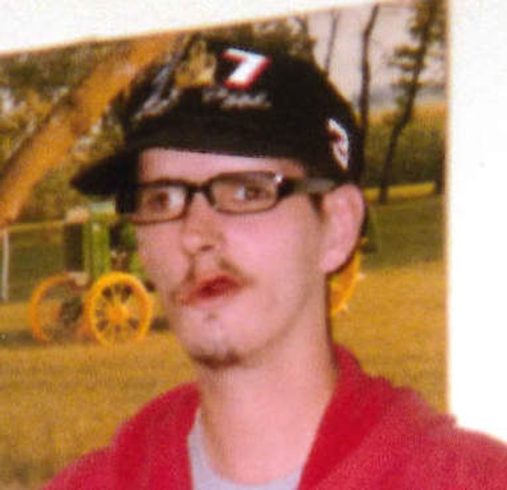 Don "Donnie" Robert Daniels