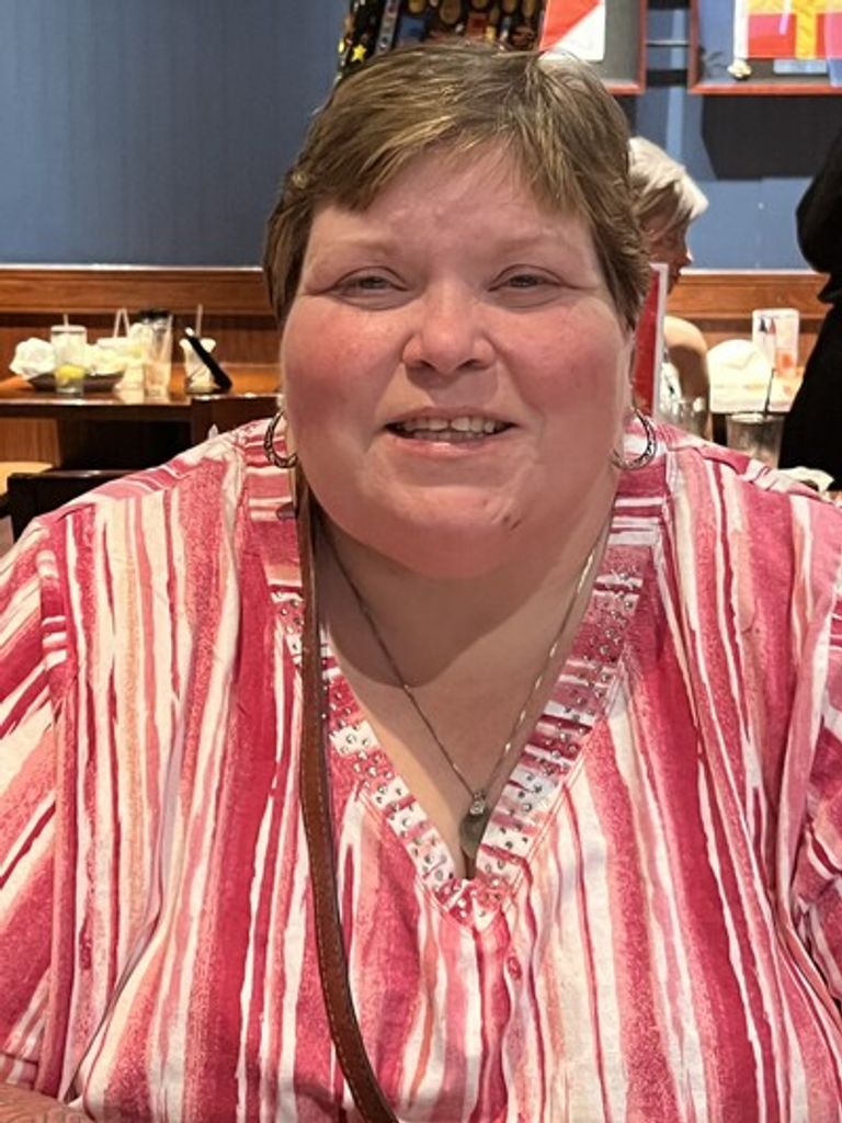 Lauree Louann Young Profile Photo