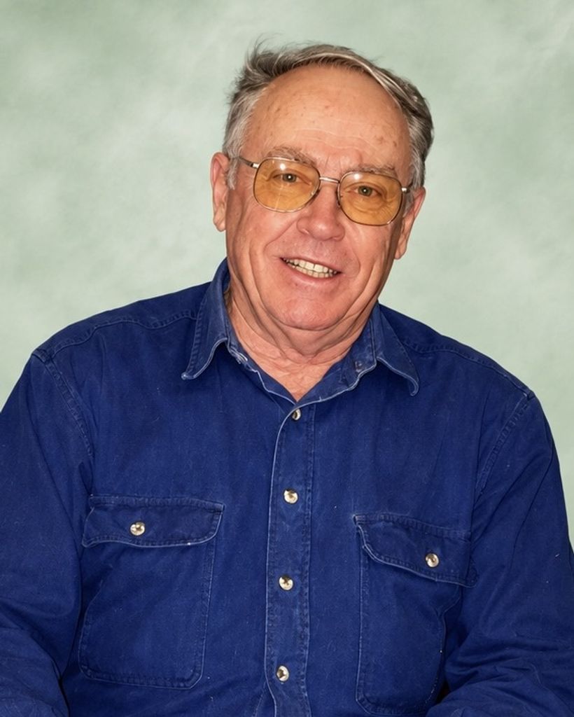 Gale Leon Wood