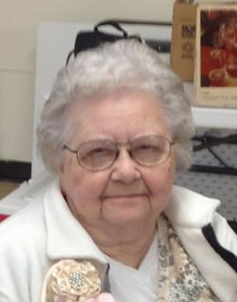 
Vivian
 
Dahl
 Profile Photo