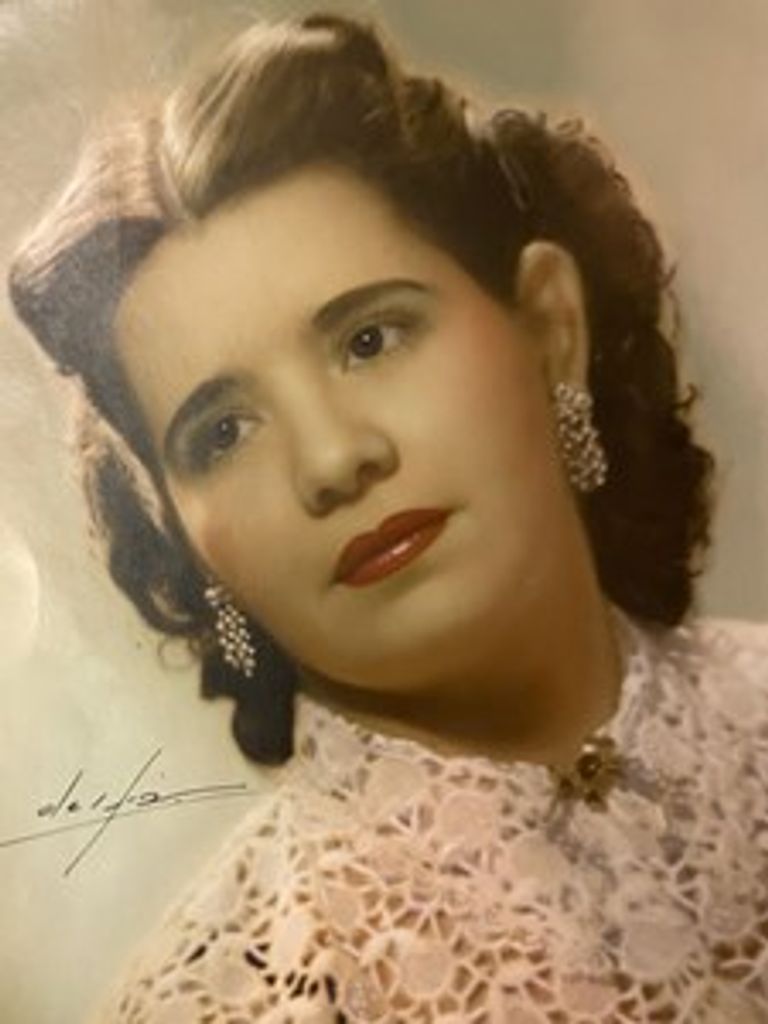 Albertina Hernandez
