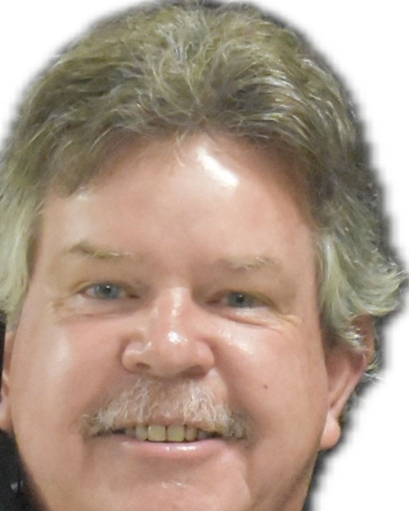 Russell Maddox Profile Photo