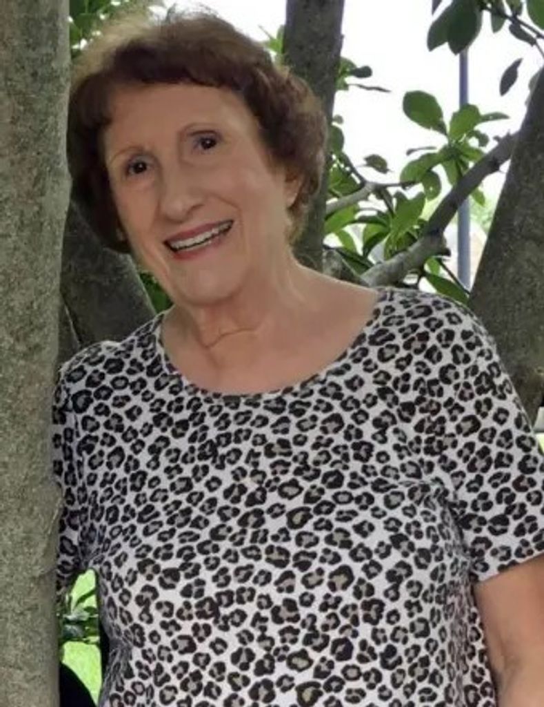 Carole Lee (Errecarte)  Stein Profile Photo