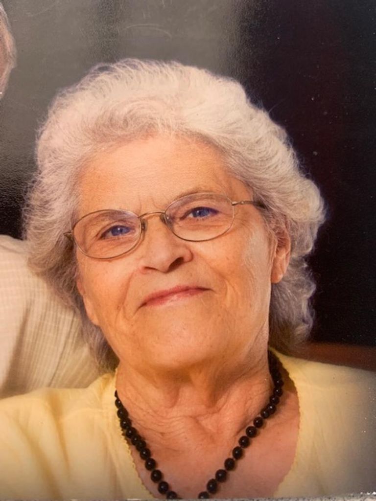 Dorothy "Dot" Faye Dillow Profile Photo