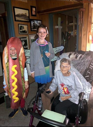 Jo Anne Frenell photo gallery thumbnail 57 of 115