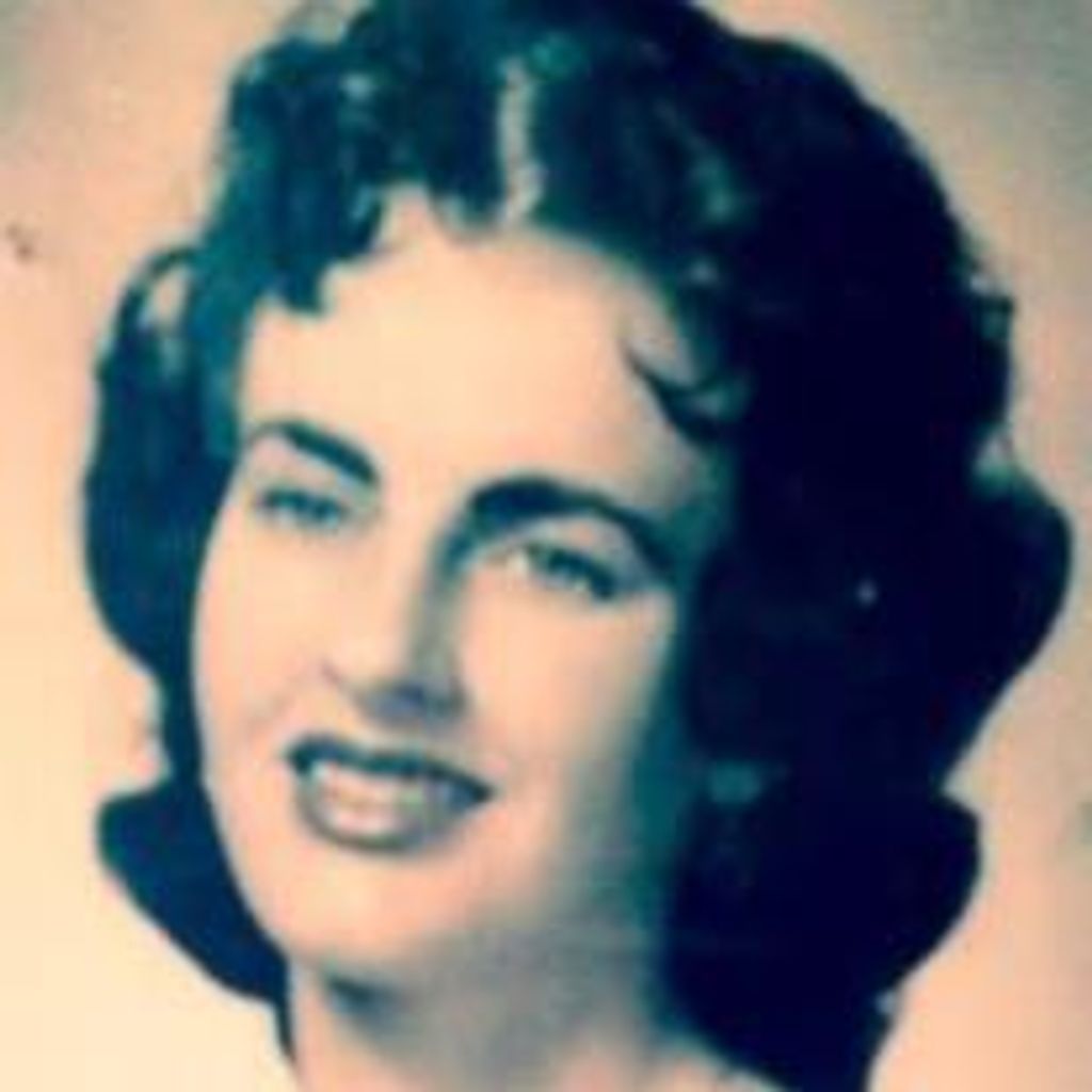 Della Fay Sumrall