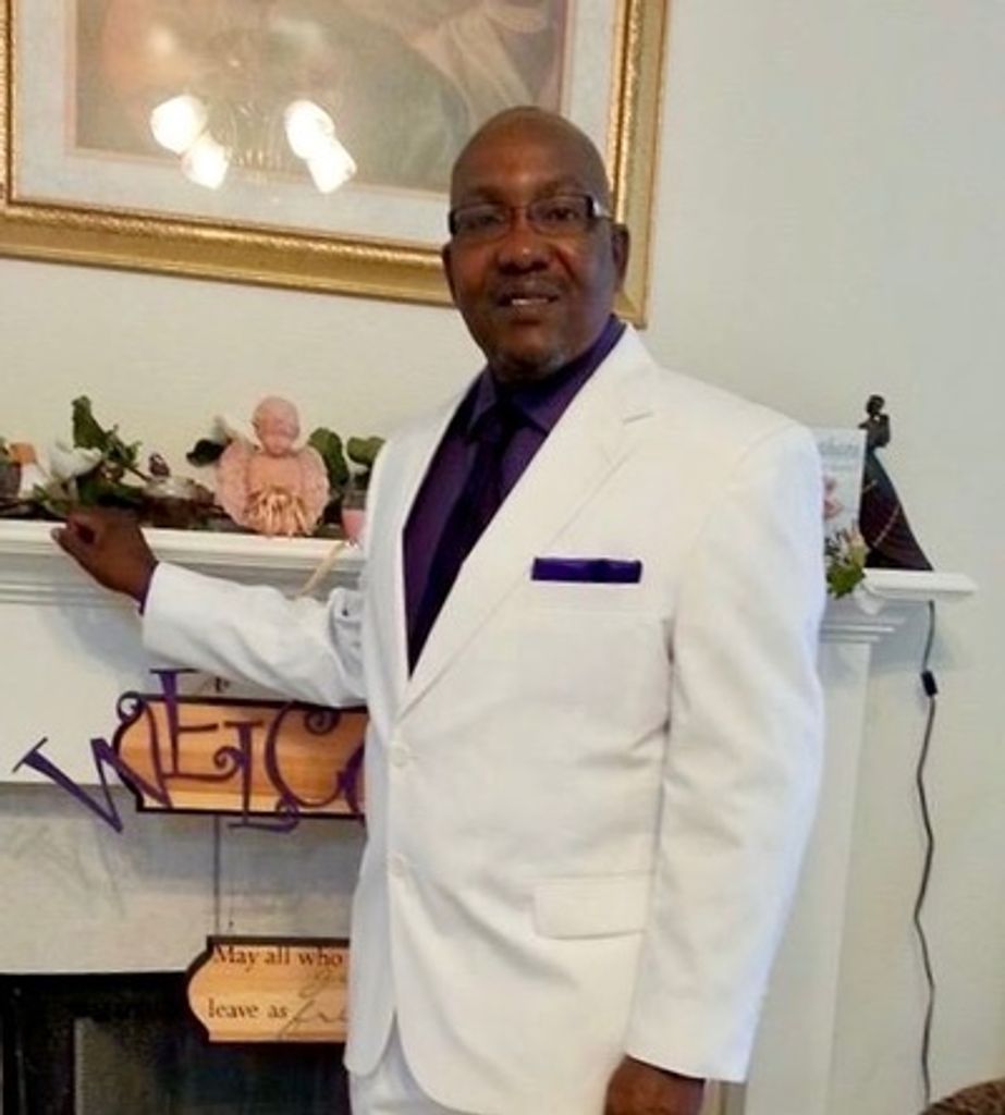 Lawrence Duhart Sr. Profile Photo