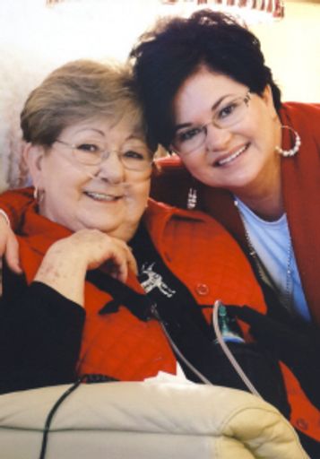 Linda Louise Blackmon photo gallery thumbnail 35 of 35