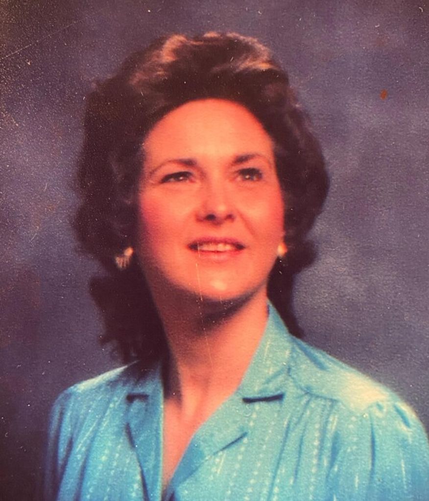 Nora Kemp Profile Photo