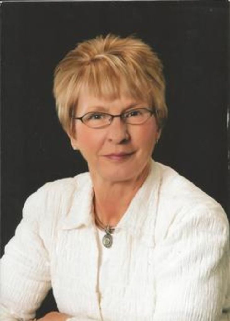 Edith "Edie" Marie Smith Profile Photo