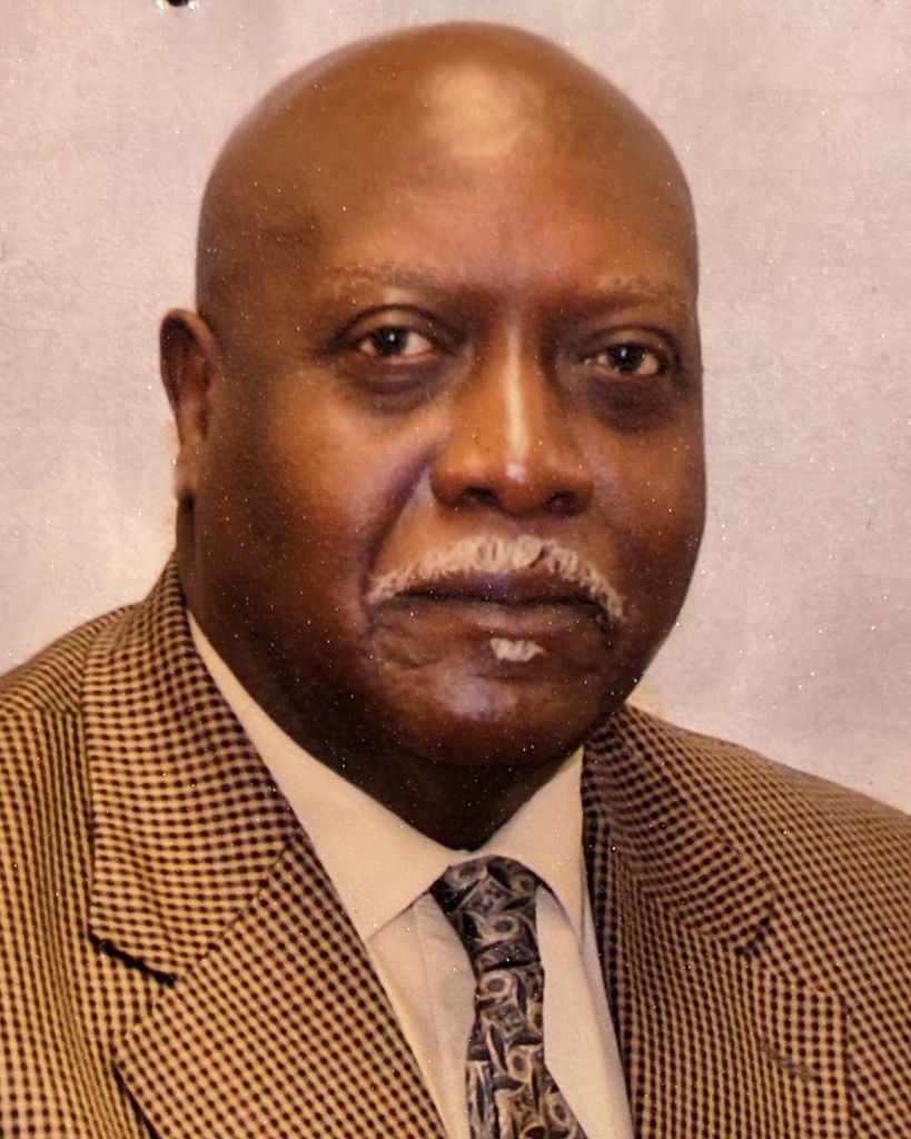 Johnny Lee Spears Profile Photo