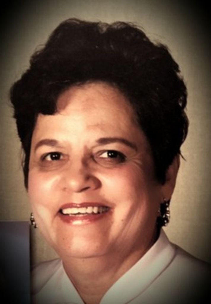 Hermenia Etienne Profile Photo