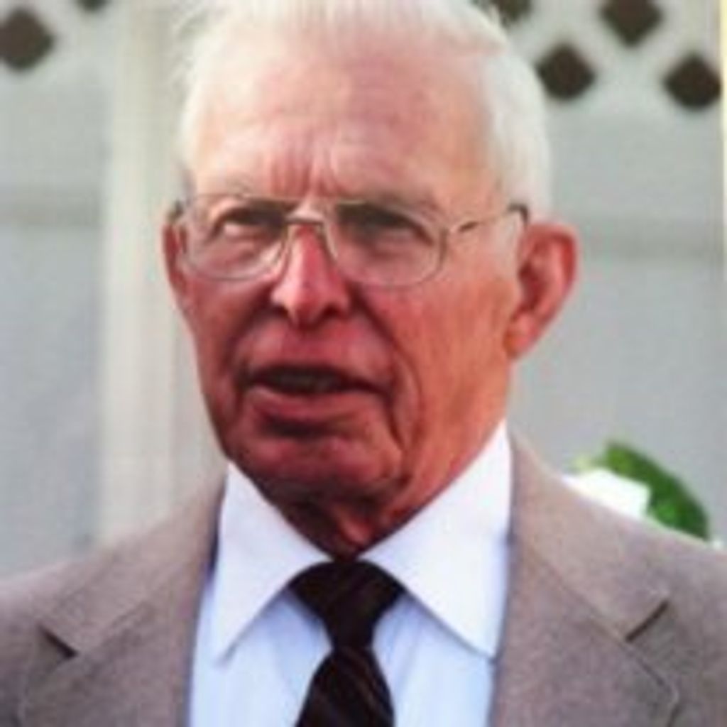 Lloyd Duane Richards