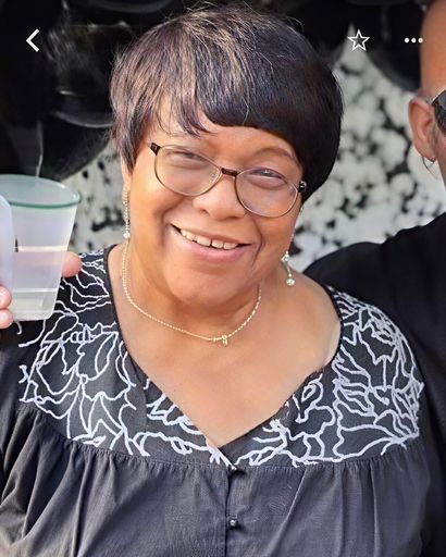 Gladys Christine Jones's obituary image