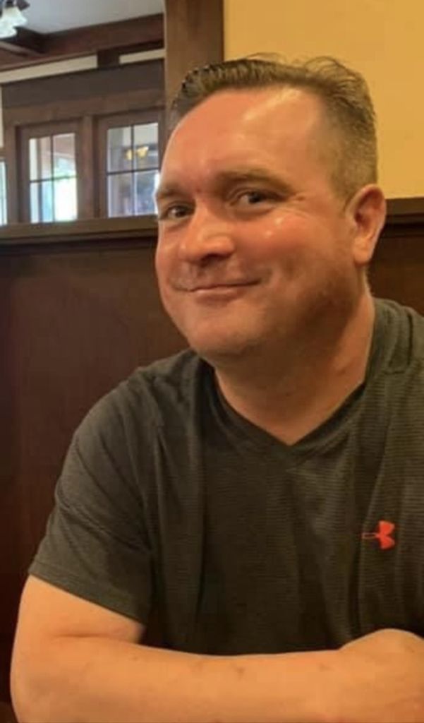 Todd Richard Leach Profile Photo