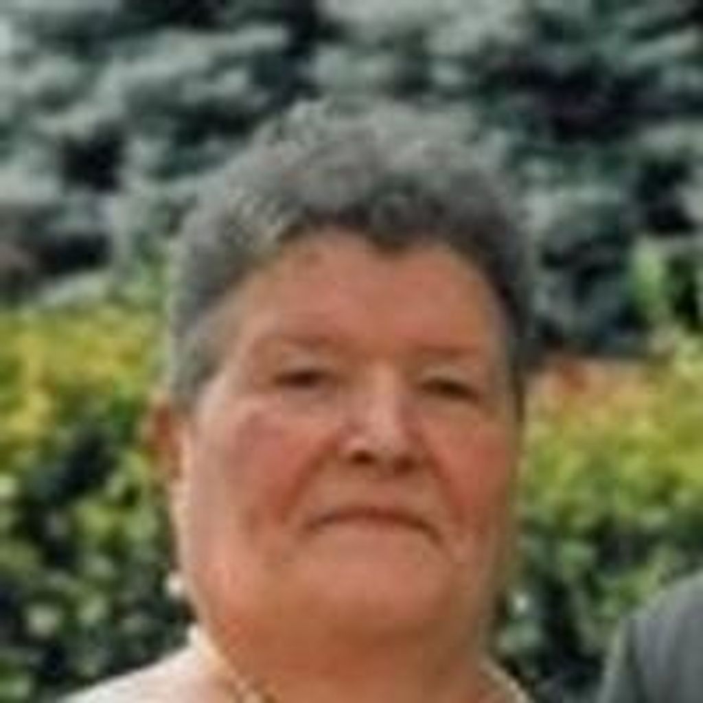 Betty Oliver Raczka