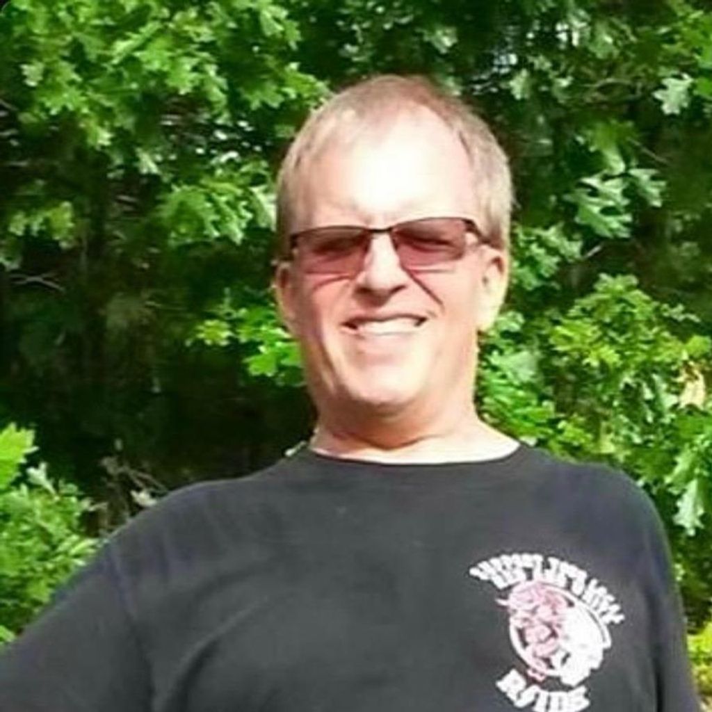 Charles R. Erickson Profile Photo