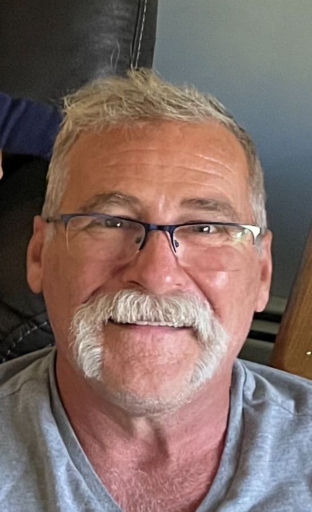 Paul Edward Henriques Profile Photo