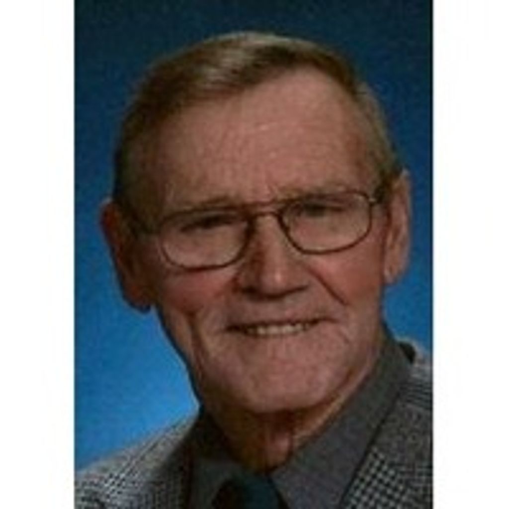 Leroy C Middendorf