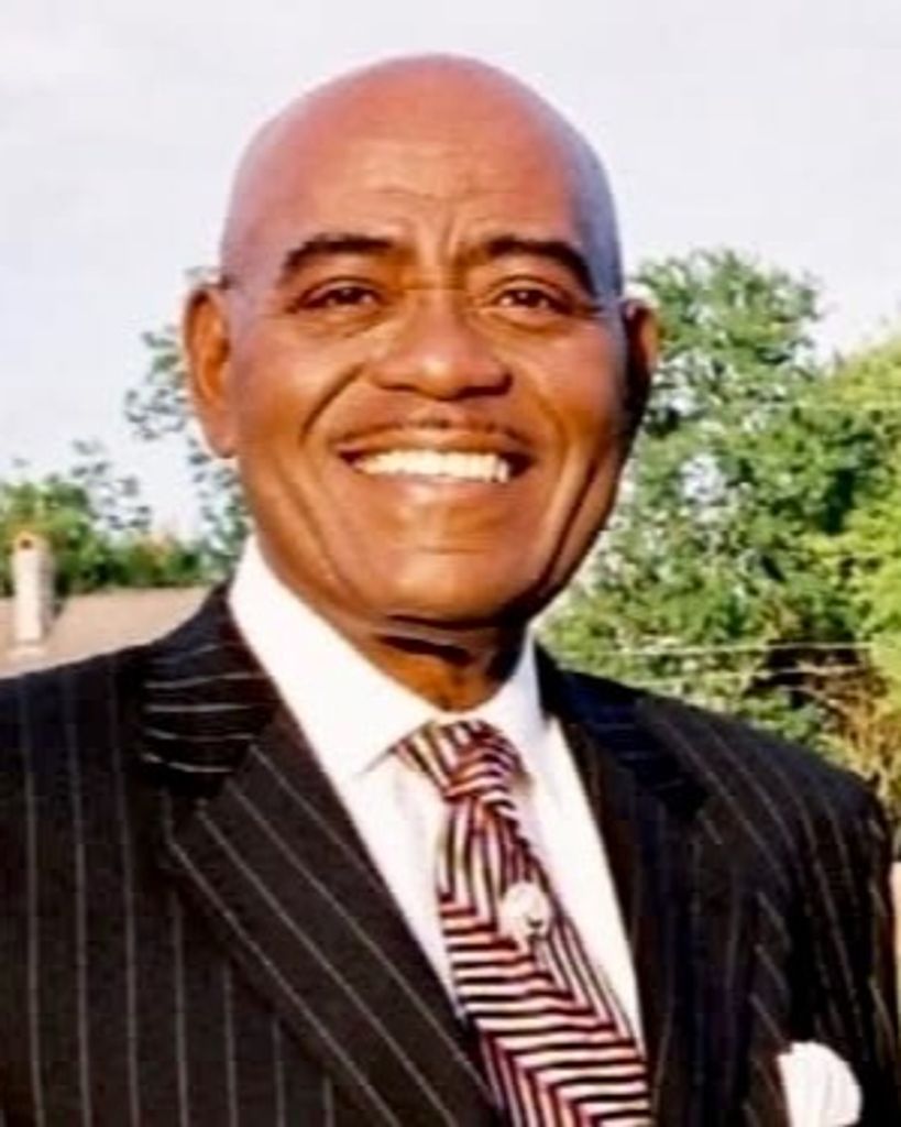Frank Davis Profile Photo