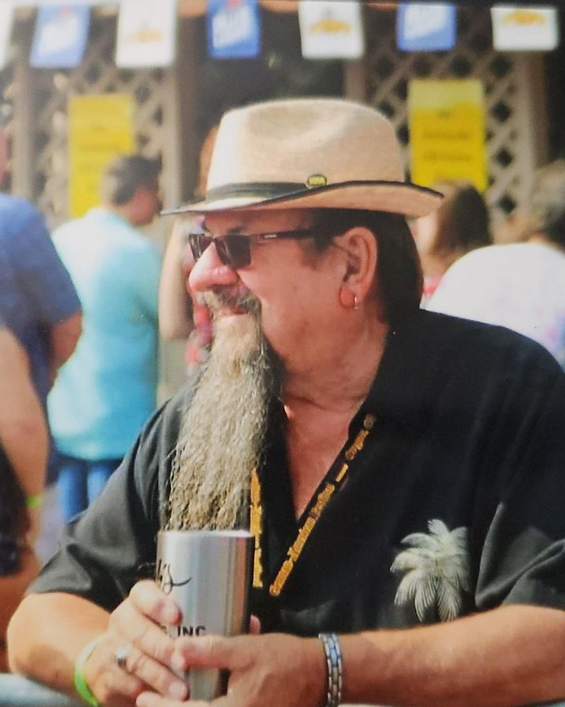 Frank Chenetski Jr. Profile Photo